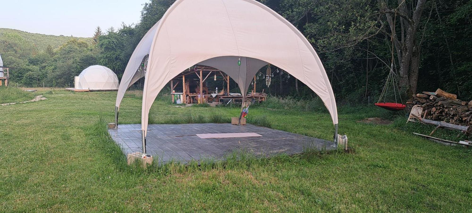 Forest Glamping Брашов Екстериор снимка